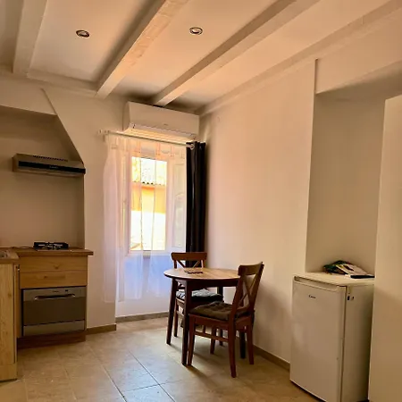 Zdenac City Centre Studio Rovinj Buitenkant foto