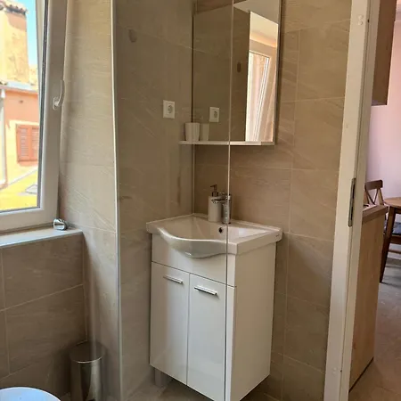 Zdenac City Centre Studio Rovinj Buitenkant foto