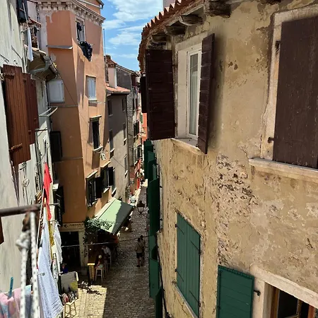 Zdenac City Centre Studio Rovinj Buitenkant foto