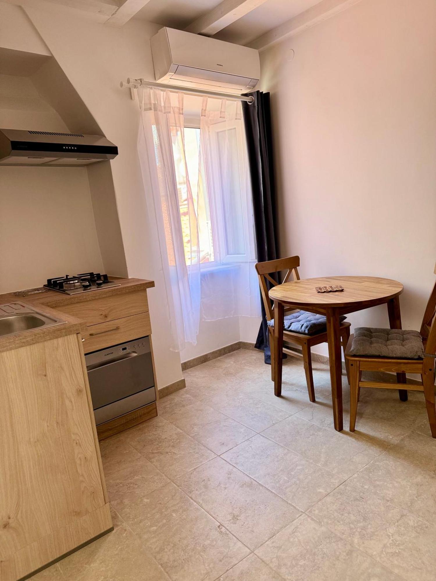 Apartma Zdenac Centre